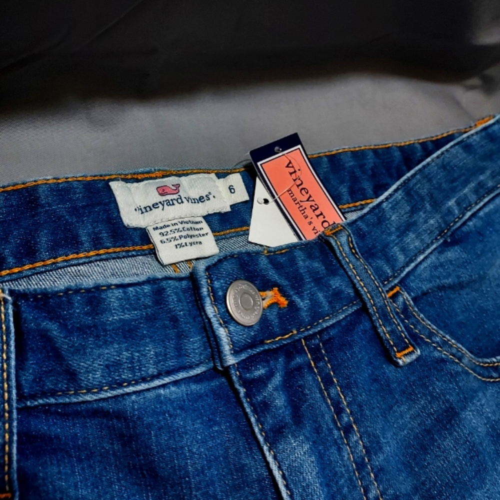 Woman's Vineyard Vines Jeans
